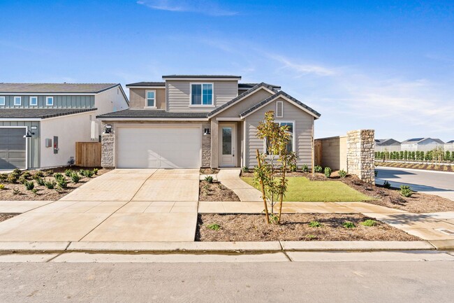 Brand New Five Bedroom Lennar Home with So... - Brand New Five Bedroom Lennar Home with So...