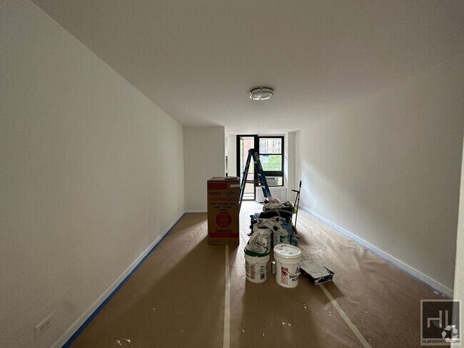 Building Photo - EAST 35 STREET Rental