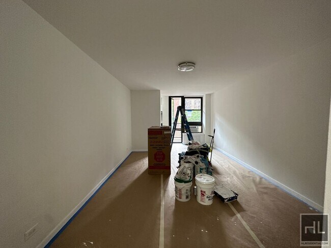 Building Photo - EAST 35 STREET Rental