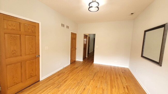 Photo - 4142 W Kamerling Ave Unit 1