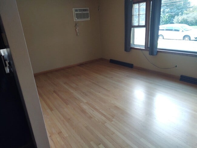 Photo - 881 Columbus St Unit 3