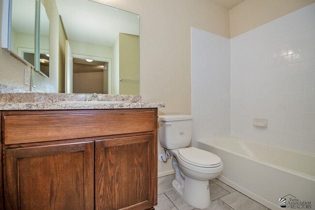 Photo - 7387 E 39th St