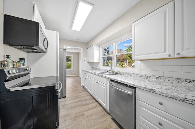 Photo - 1116 Union School Rd