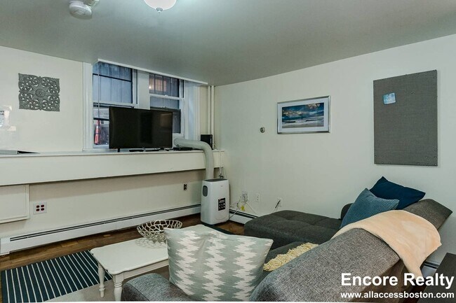 Photo - 72 Revere St Unit A