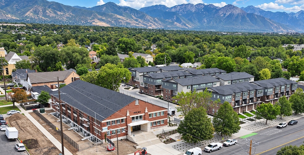 Building Photo