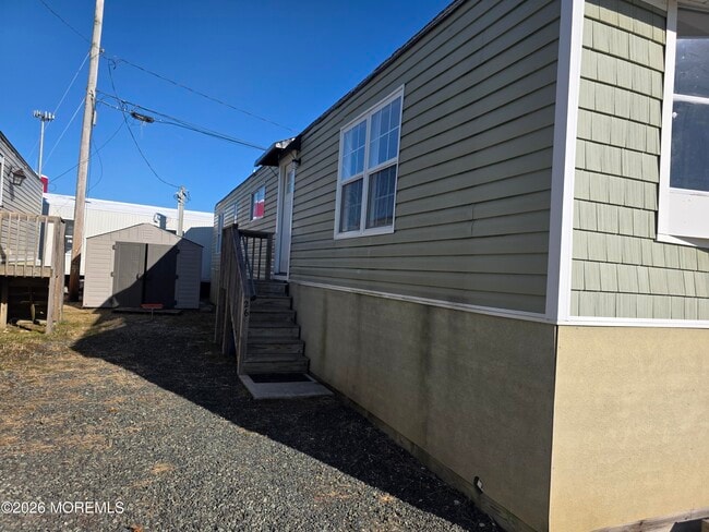 Photo - 469 S Green St