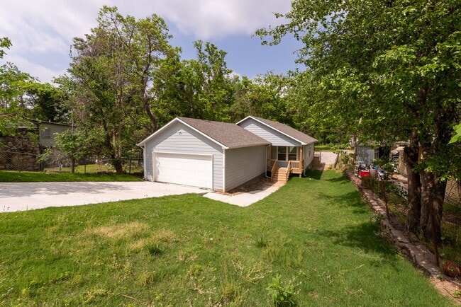 Photo - 4 Bedroom 2 Bath + Updated