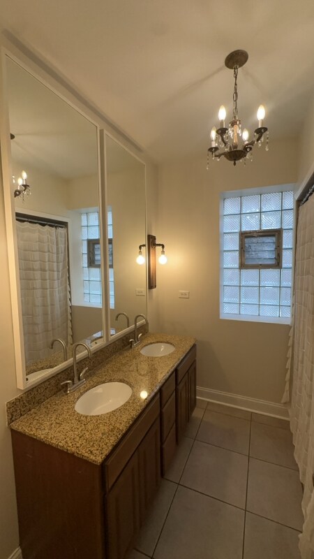 Photo - 4548 N Long Ave Unidad 1