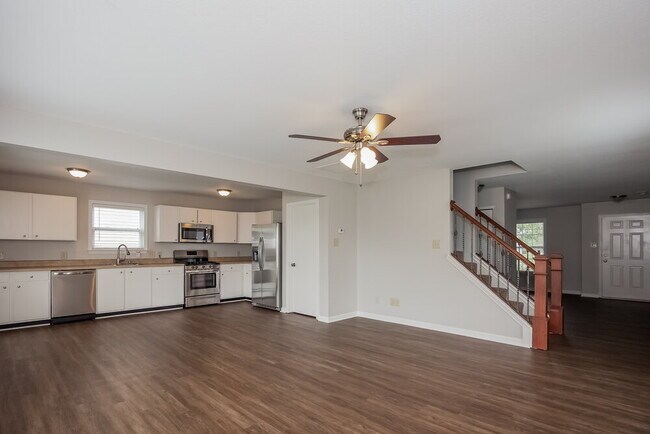 Photo - 1626 Matthew Allen Cir
