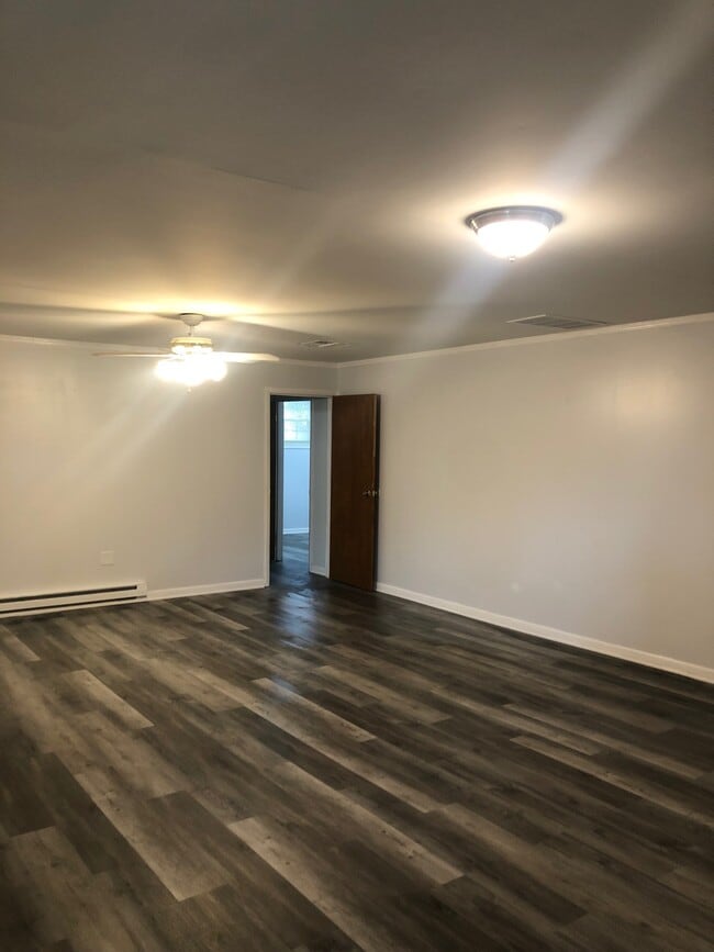 Photo - 4837 Grove St Unit G