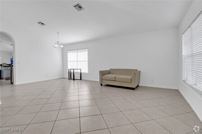 Building Photo - 81 Burnt Pine Dr Rental