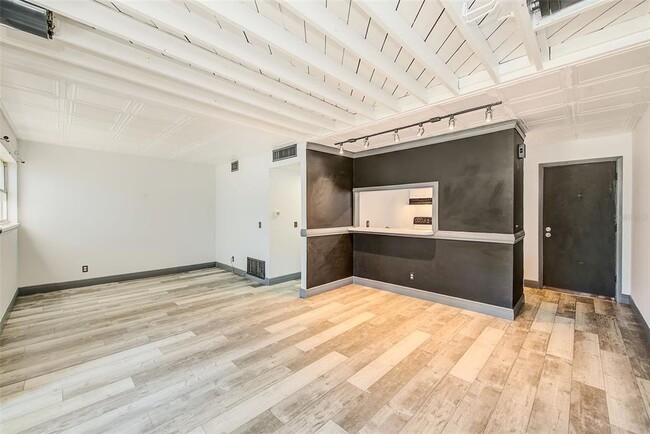 Photo - 10453 Carrollbrook Cir Unidad 222