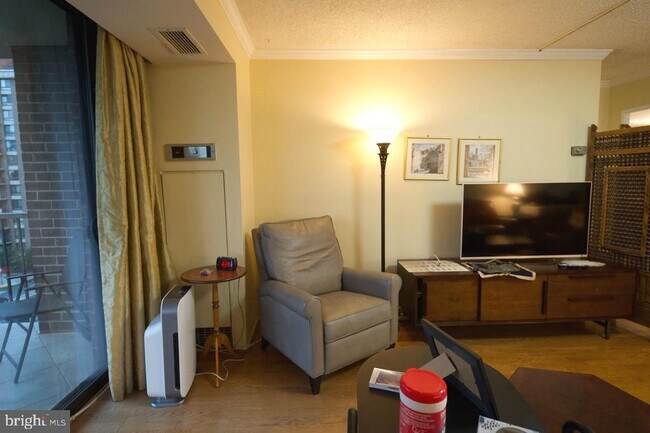 Photo - 1800 Old Meadow Rd Unit 818