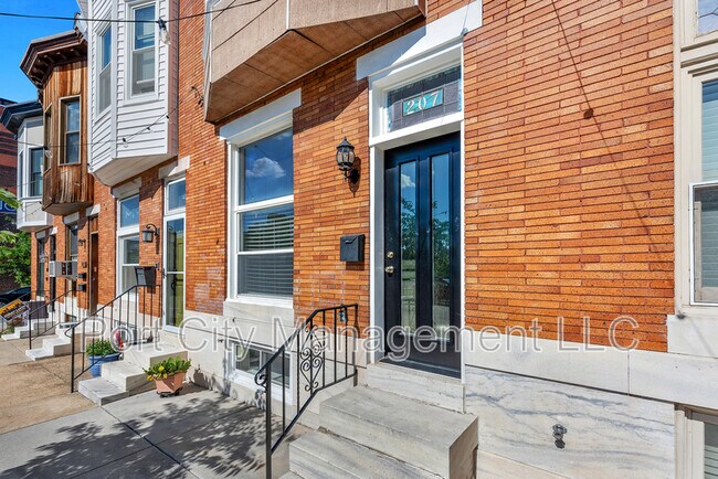 Photo - 207 S Ellwood Ave