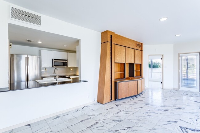 Photo - 1302 Marina Bay Dr Unidad 101A