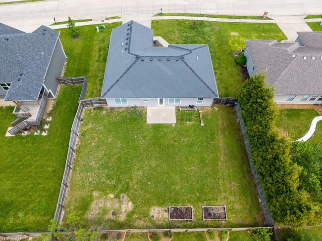 Photo - 104 Copper Mountain Dr