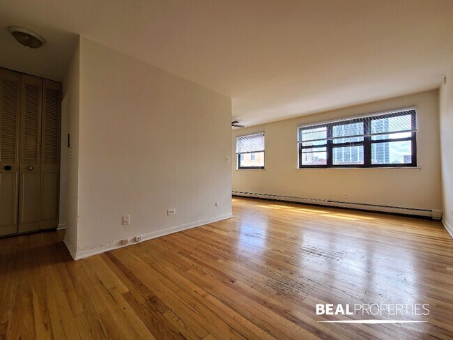 Photo - 530 W Aldine Ave Apartamento Unidad 310