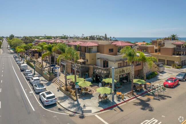 The Lofts at Moonlight Beach