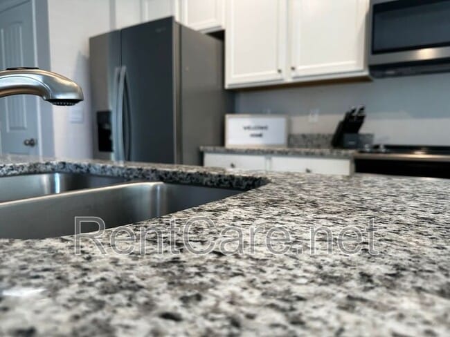 Photo - 10030 Salt Pt Dr