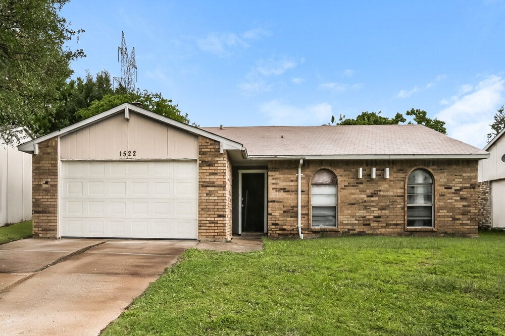 Photo - 1522 Independence Trail