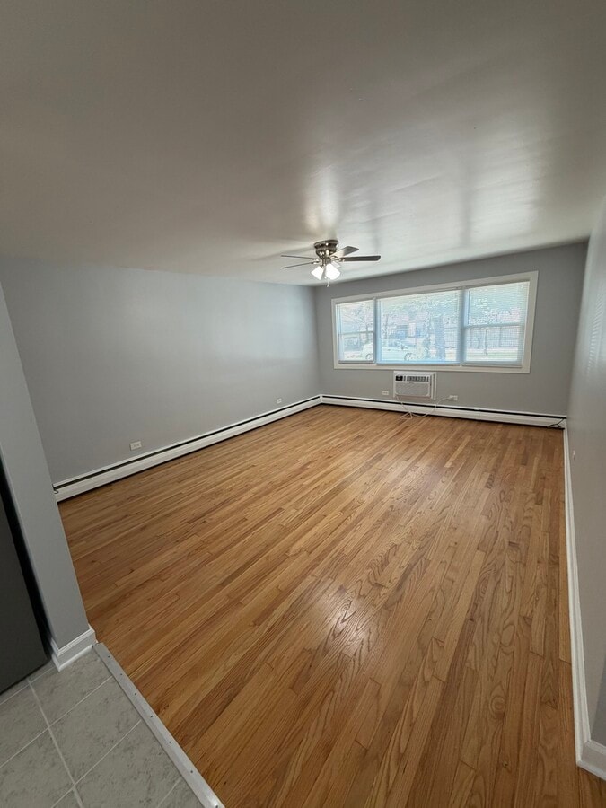 Photo - 2801 W Waveland Ave Unit 1B