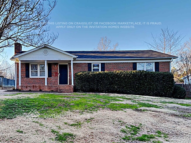 Building Photo - 208 Ferncliff Dr Rental