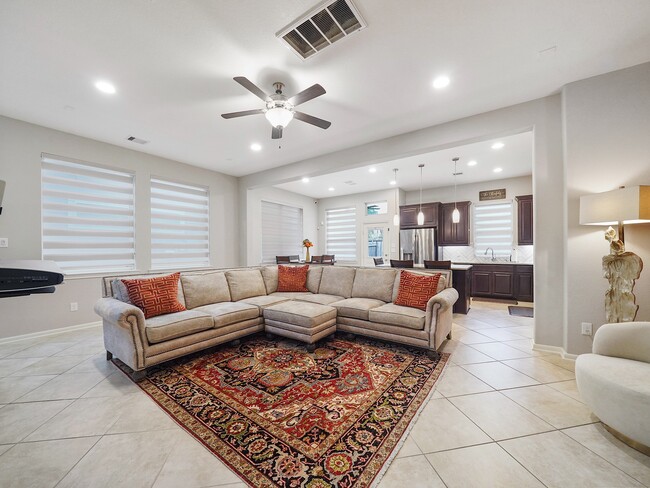 Photo - 18434 Jasmine Garden Pl