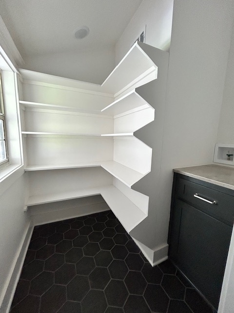 Photo - 681 Davis Lake Rd