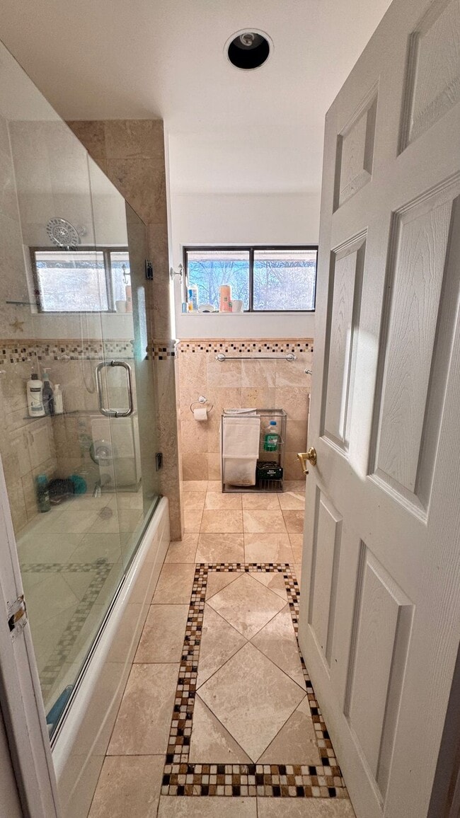 Photo - 148 Cat Rock Rd