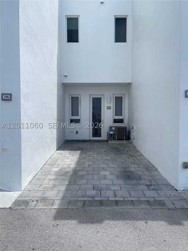 Photo - 10245 NW 63rd Terrace Unit 103