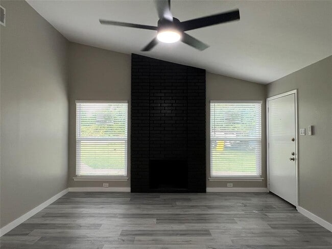 Photo - 10510 Little Pebble Dr