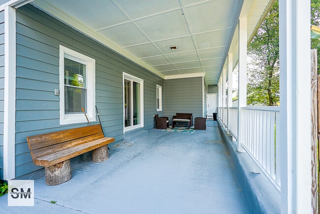 Photo - 9615 51st Pl