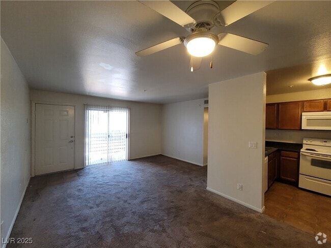 Building Photo - 2121 Blue Breeze Dr Unit 102 Rental