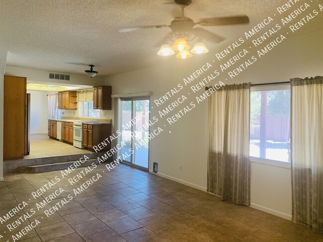 Photo - 2723 S Estrella Cir