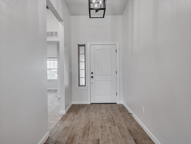 Photo - 529 Grand Sycamore Dr