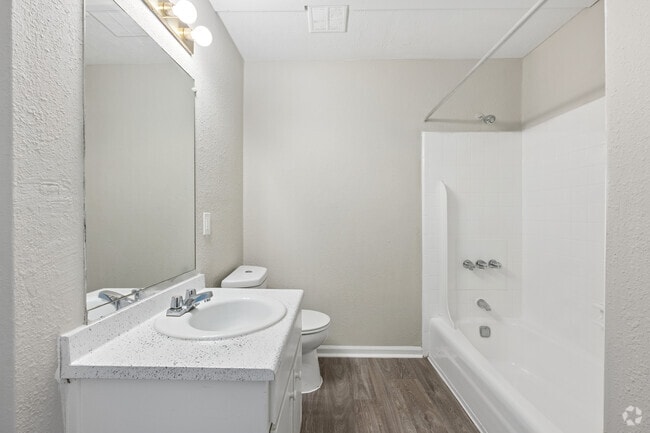 2BR, 1.5BA - 1,150SF - Primary Bathroom