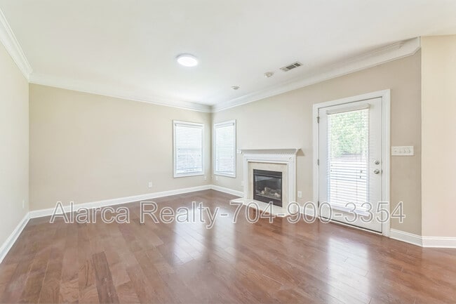 Photo - 1020 Ridgehaven Rd