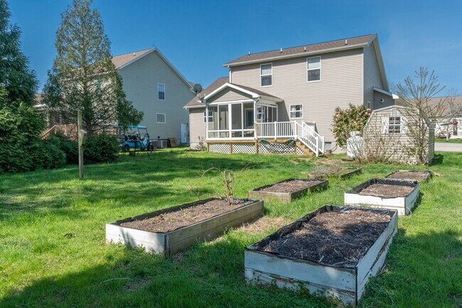 2247 Pike Dr