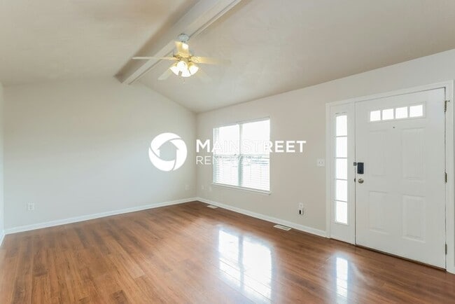 Photo - 3 Bedroom Pet-Friendly Home in SHEPHERDSVI...