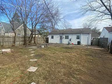 Photo - 1740 Pennsylvania St House