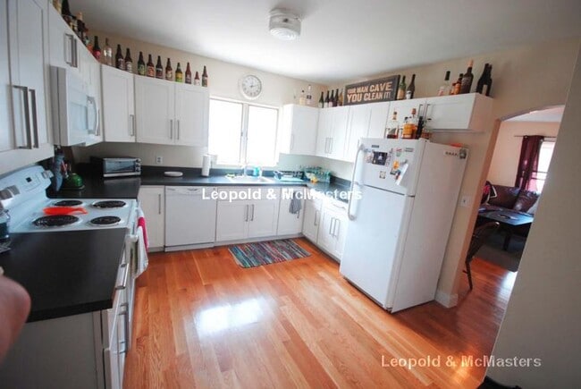 Photo - 59 Waverly St Unit 2