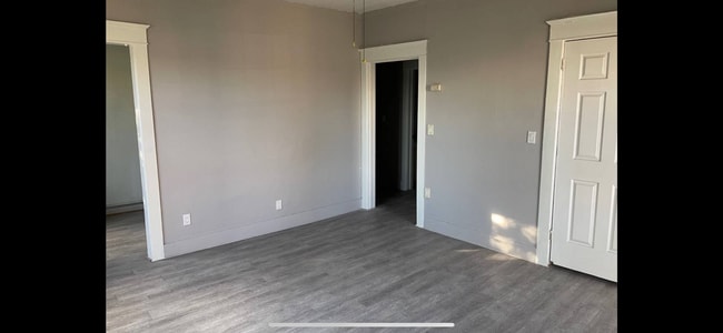 Photo - 504 W 41st Dr