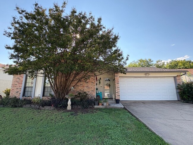 Building Photo - Great 3-bed 2-bath Home Birdville ISD *New...