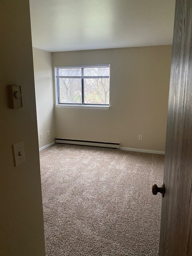 Photo - Rolling Meadows