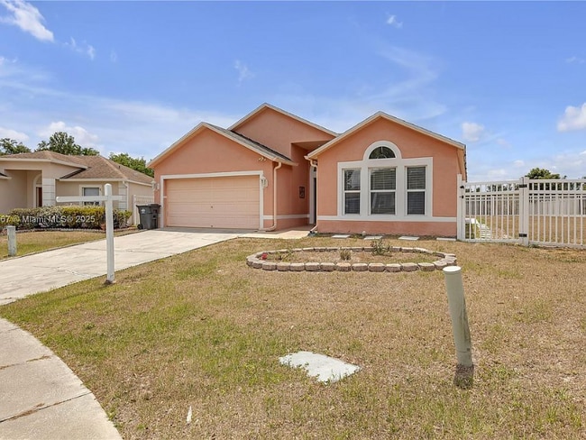 Photo - 4617 Horseshoe Pick Ln