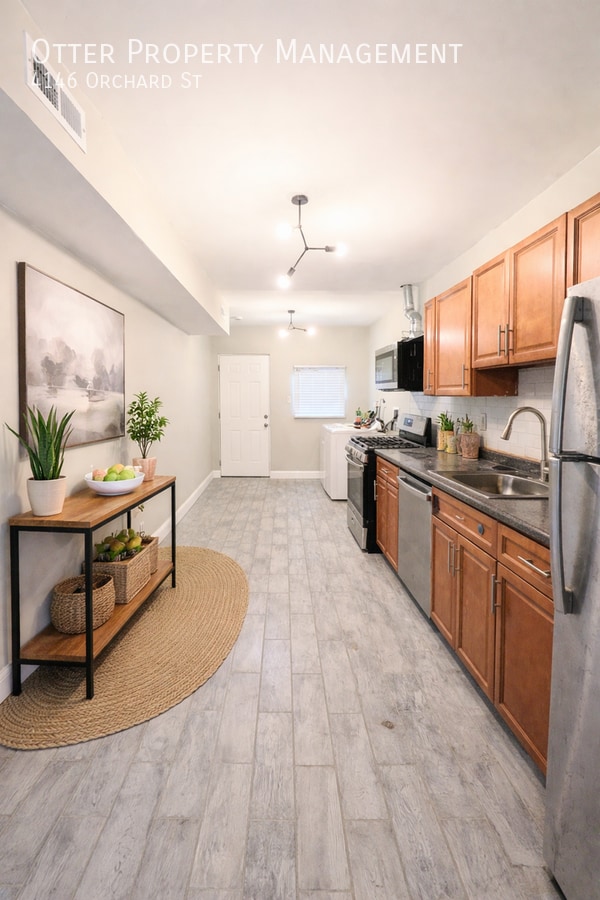 Photo - 4146 Orchard St