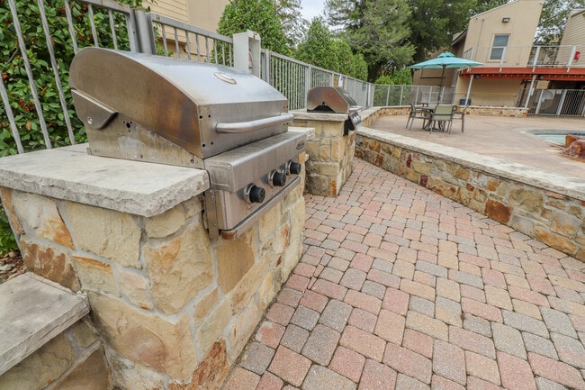 Photo - University View Denton (new)