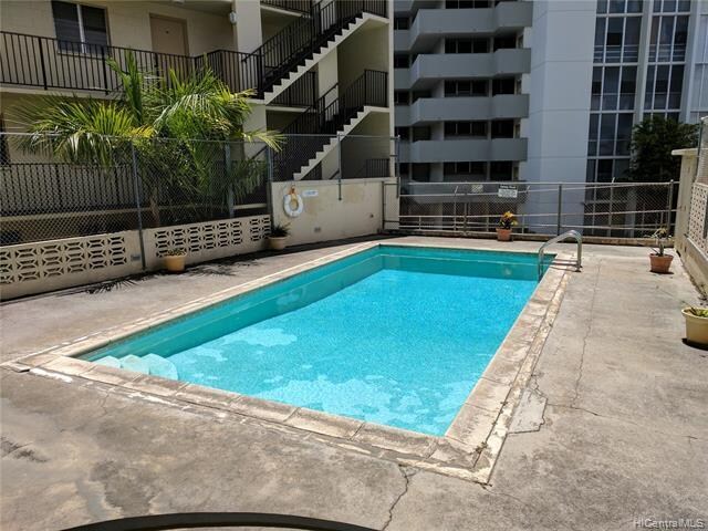 1099 Green St Unit 203