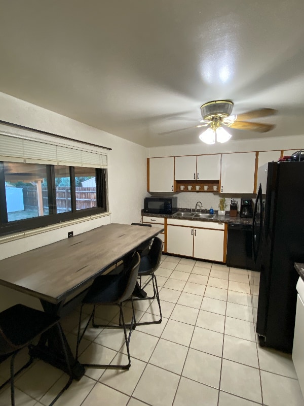 Photo - 3189 Wheeling St