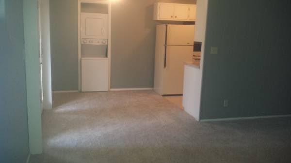 Photo - Coachlight Apartments